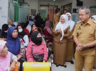 Pj Wali Kota Cimahi Tinjau Pelaksanaan Cek Kesehatan Gratis di Puskesmas Cipageran