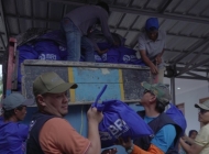 BRI RO Bandung dan BO Jatibarang Salurkan 5.000 Paket Sembako untuk Warga Indramayu